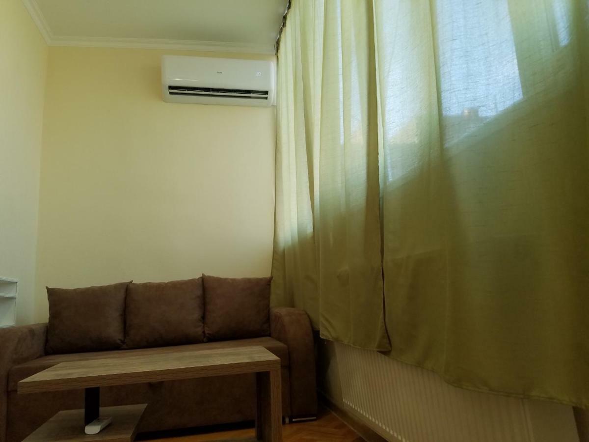 Marini Apartment Tbilisi Exterior foto